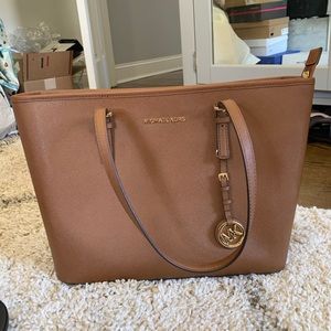 Brand new brown medium/large Michael Kors tote bag